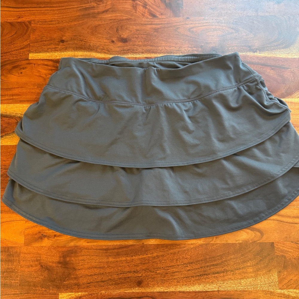 Athleta Swagger Gray Skirt with Shorts